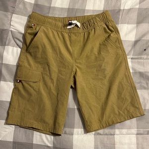 Tommy Hilfiger youth Large Cargo shorts